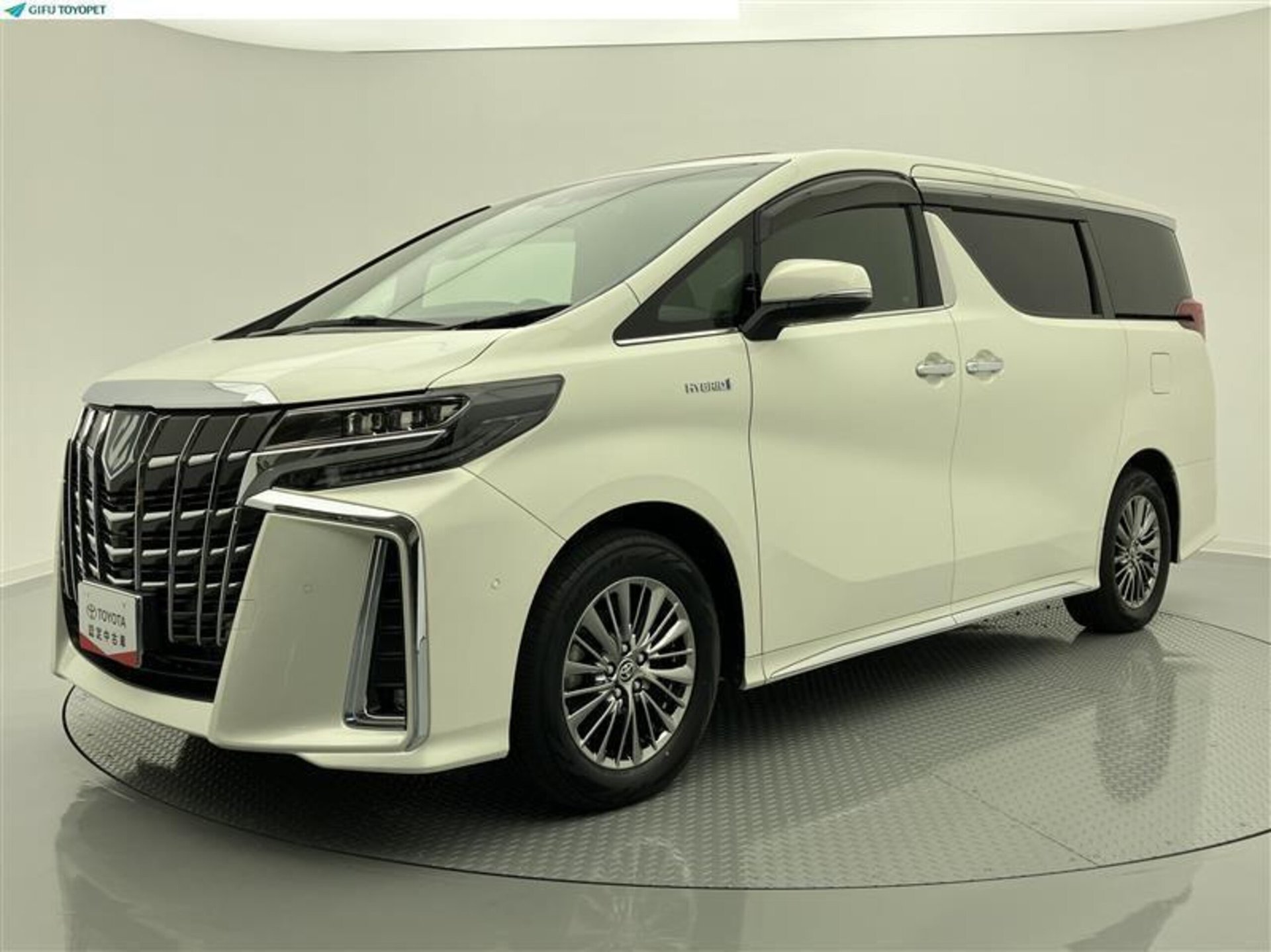 TOYOTA ALPHARD - View 1