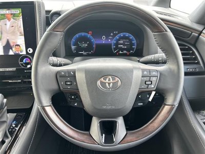 2026 Toyota ALPHARD thumbnail 18