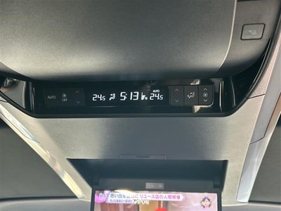 2026 Toyota ALPHARD thumbnail 12