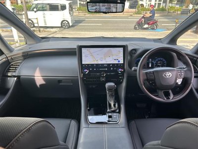 2026 Toyota ALPHARD — фото 2