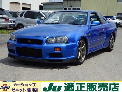 NISSAN SKYLINE GT-R