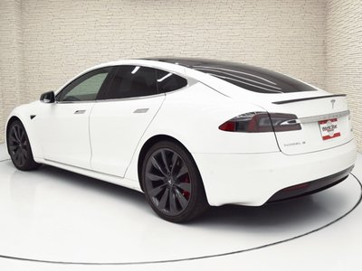 صورة 2 لـ 2018 Tesla MODEL S