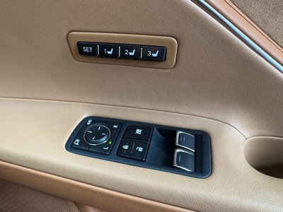 صورة مصغرة 27 لـ 2017 Lexus LC