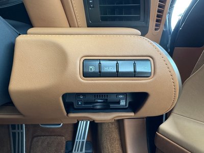 صورة مصغرة 23 لـ 2017 Lexus LC
