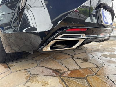 صورة مصغرة 63 لـ 2017 Lexus LC