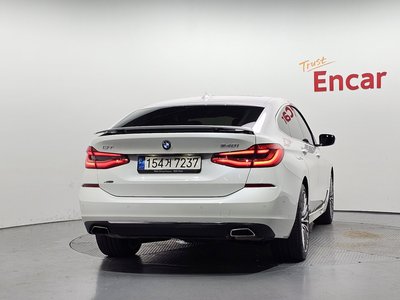 2022 BMW 6 SERIES GT — фото 4
