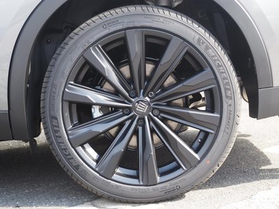 TOYOTA CROWN CROSSOVER - 5