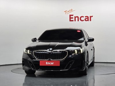 BMW 5 SERIES - 2
