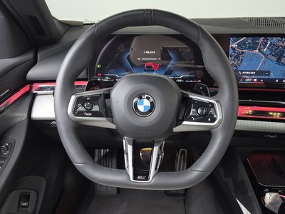 2025 BMW 5 SERIES — миниатюра 18