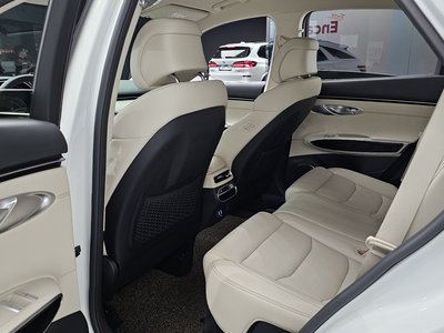 صورة مصغرة 12 لـ 2024 Genesis GV70