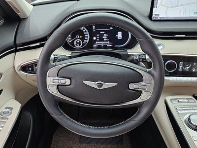 صورة مصغرة 13 لـ 2024 Genesis GV70
