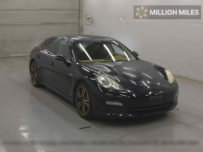 PORSCHE PANAMERA - 1