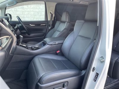 2022 Toyota ALPHARD thumbnail 22