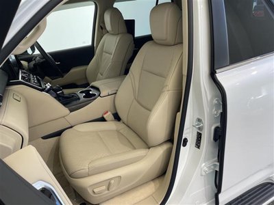 2024 Toyota LAND CRUISER 300 — миниатюра 16