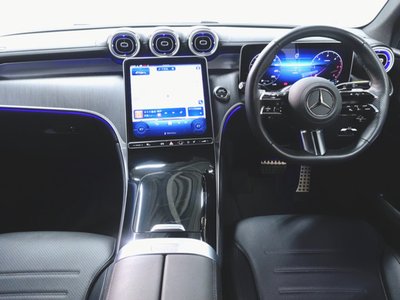 2025 Mercedes-BENZ GLC — миниатюра 12