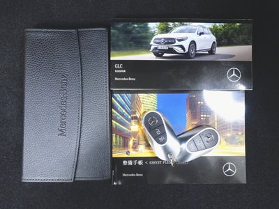 2025 Mercedes-BENZ GLC — миниатюра 23