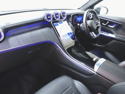 2025 Mercedes-BENZ GLC — миниатюра 11
