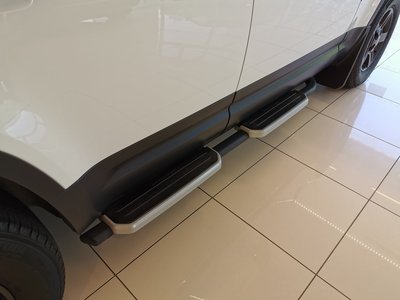 LAND ROVER DEFENDER - 3