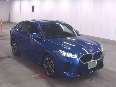 2025 BMW X2 photo 1