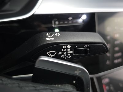 صورة مصغرة 31 لـ 2022 AUDI A8