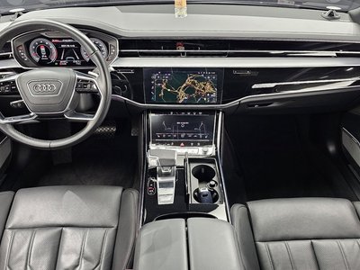 AUDI A8 - 5