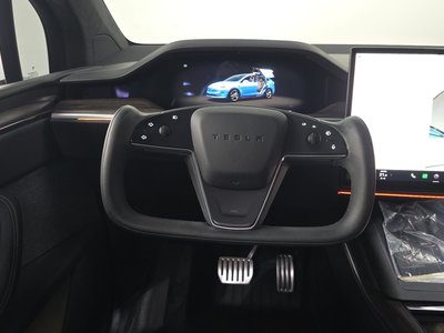 2023 Tesla MODEL X — миниатюра 13