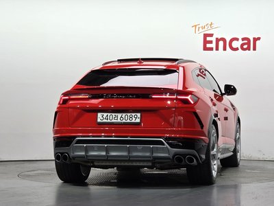 صورة 3 لـ 2020 Lamborghini URUS