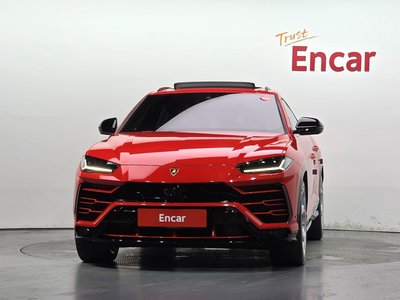 صورة 2 لـ 2020 Lamborghini URUS