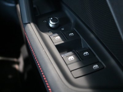 صورة مصغرة 33 لـ 2023 AUDI RS3 SEDAN
