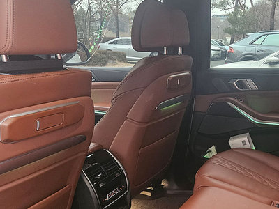 صورة مصغرة 16 لـ 2025 BMW X7
