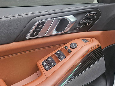 صورة مصغرة 11 لـ 2025 BMW X7