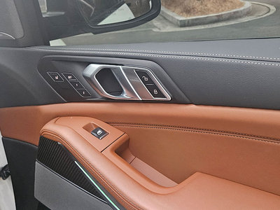 صورة مصغرة 12 لـ 2025 BMW X7