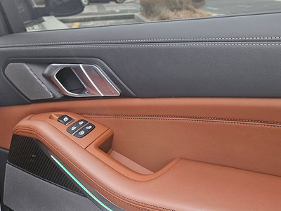صورة مصغرة 13 لـ 2025 BMW X7