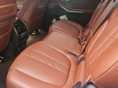 صورة مصغرة 17 لـ 2025 BMW X7