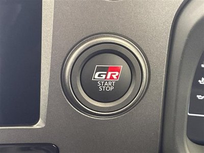 صورة مصغرة 16 لـ 2024 Toyota GR YARIS