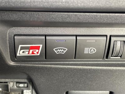 صورة مصغرة 14 لـ 2024 Toyota GR YARIS