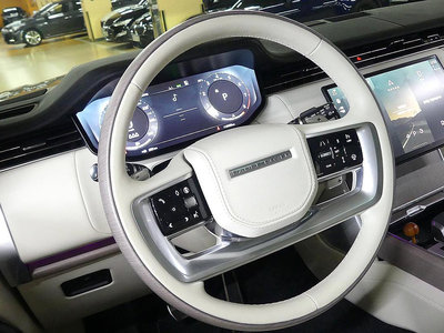 صورة 10 لـ 2024 LAND Rover RANGE ROVER