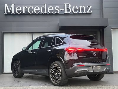 MERCEDES-BENZ EQA - 4