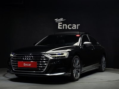 AUDI A8 - 1