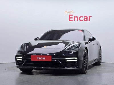 PORSCHE PANAMERA - 2