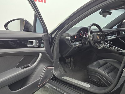 PORSCHE PANAMERA - 10