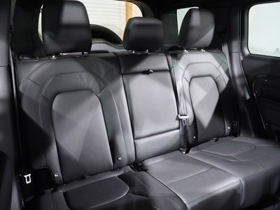 صورة مصغرة 29 لـ 2025 LAND Rover DEFENDER