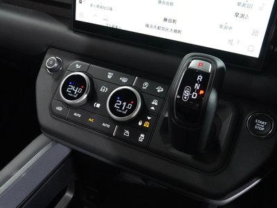 صورة مصغرة 24 لـ 2025 LAND Rover DEFENDER
