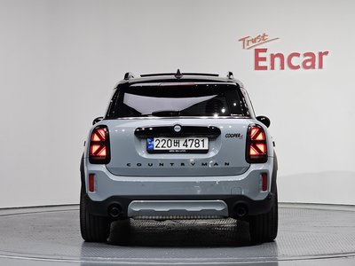 MINI COUNTRYMAN - 4