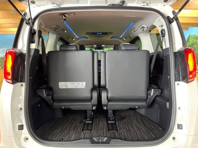 TOYOTA ALPHARD - 10