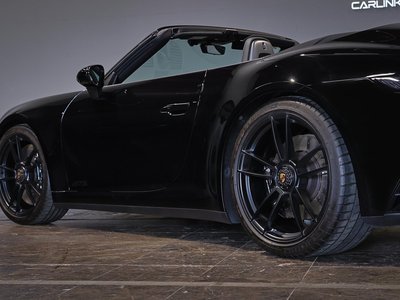 PORSCHE 911 - 10