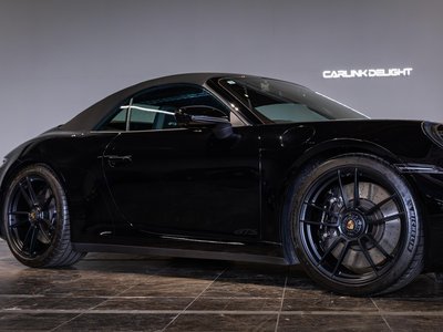 PORSCHE 911 - 9