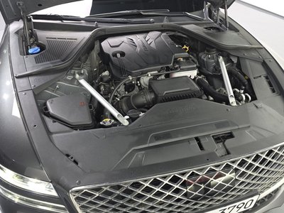 GENESIS G80 (RG3) - 7
