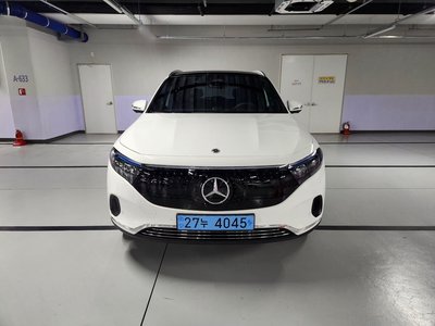 MERCEDES-BENZ EQA