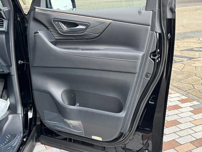 2026 Toyota ALPHARD 缩略图 32